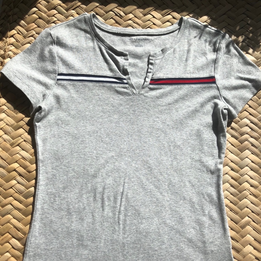 Tommy Hilfiger V cut shirt
